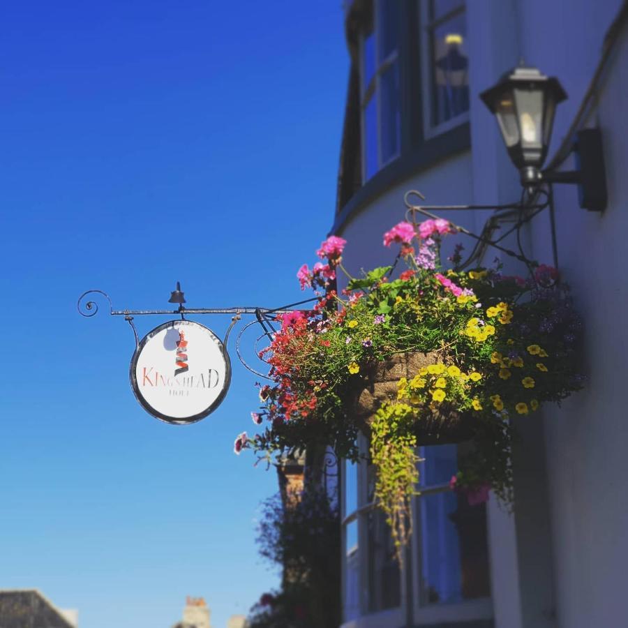 Bed and Breakfast Kings Head Holt Холт Экстерьер фото