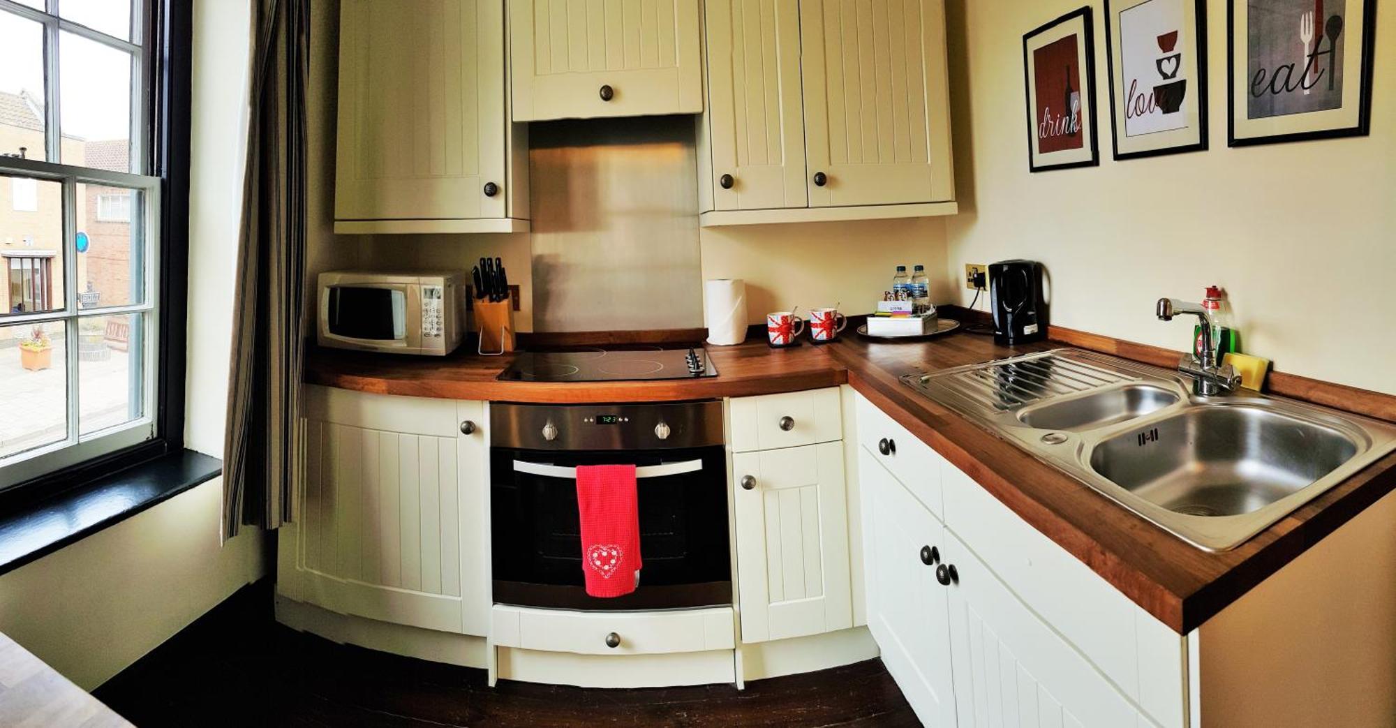 Bed and Breakfast Kings Head Holt Холт Номер фото