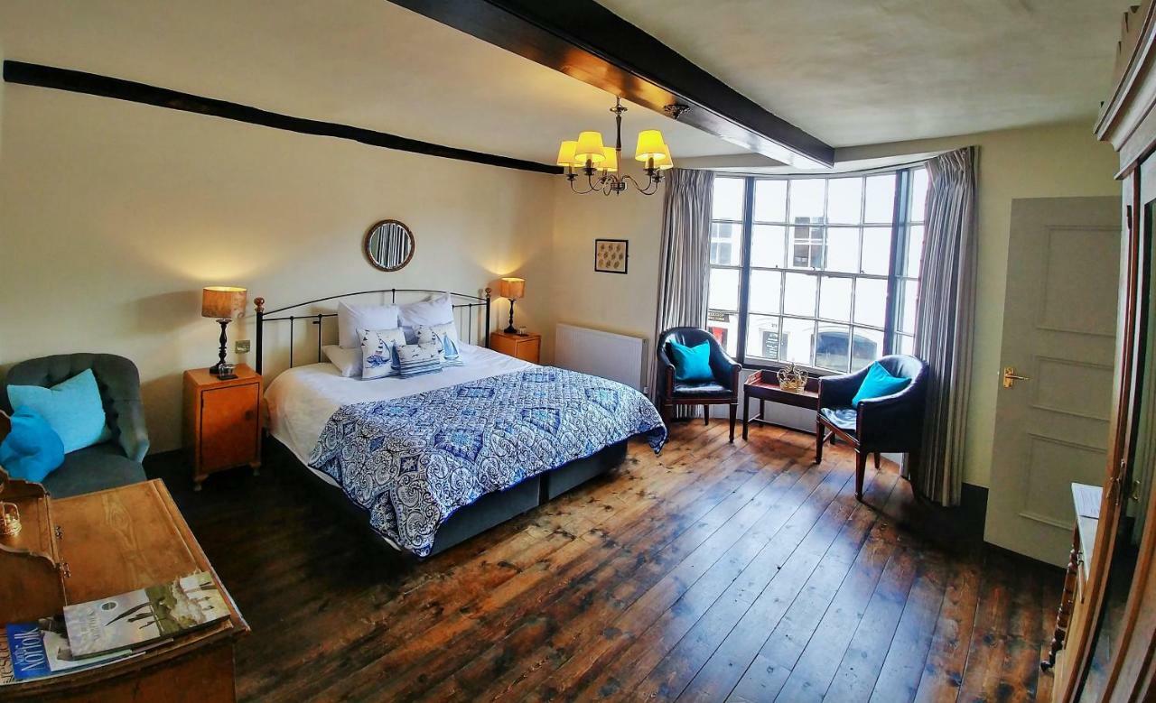 Bed and Breakfast Kings Head Holt Холт Номер фото